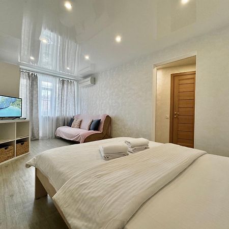 Apartpoltava Світлі Та Затишні Апартаменти В Скандинавському Стилі Центр Банківський Чек מראה חיצוני תמונה
